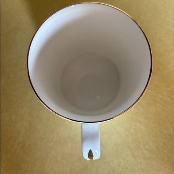 She Fairytale Romantic Union All The  Centuries 29th April 2011 - Picture 4 of 5